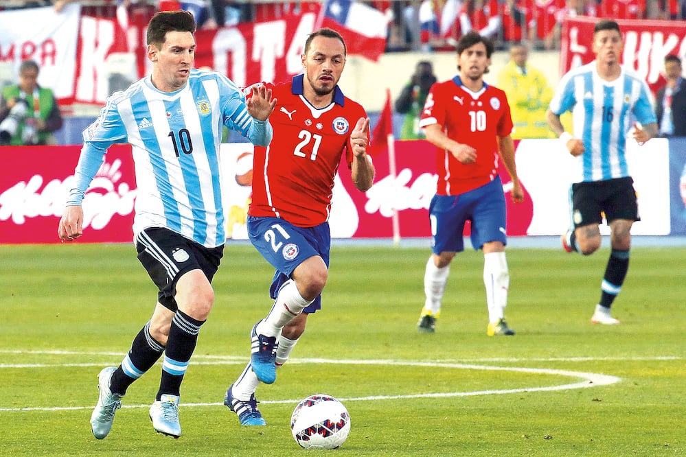 Lionel Messi no pudo guiar a la Albiceleste al título de la Copa América, que perdió ante Chile en penaltis. Foto: IMAGO7