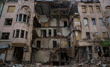 Bombardeo ruso en Járkov deja más de 30 heridos, entre ellos varios niños