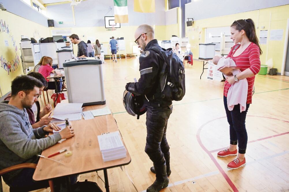 Cambio. El pasado 25 de mayo, los irlandeses participaron en un referéndum en el que 66% dijo sí a la liberalización del aborto (ARCHIVO. REUTERS)