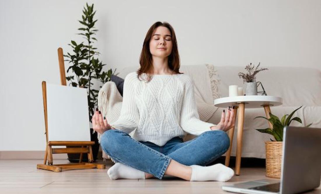 La relajación, es un refugio para la mente en tiempos de estrés. Fuente: Freepik.