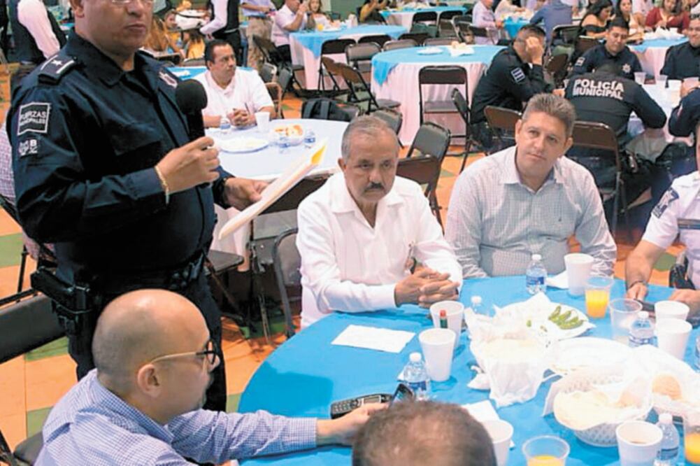 Molestia. El pasado 16 de junio, decenas de policías no acudieron al festejo que les organizó la alcaldía. Foto/ARCHIVO EL UNIVERSAL