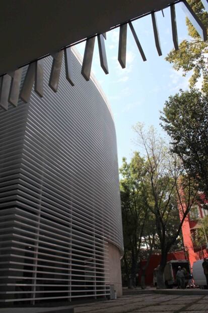 Enrique Norten interviene la Universidad Panamericana