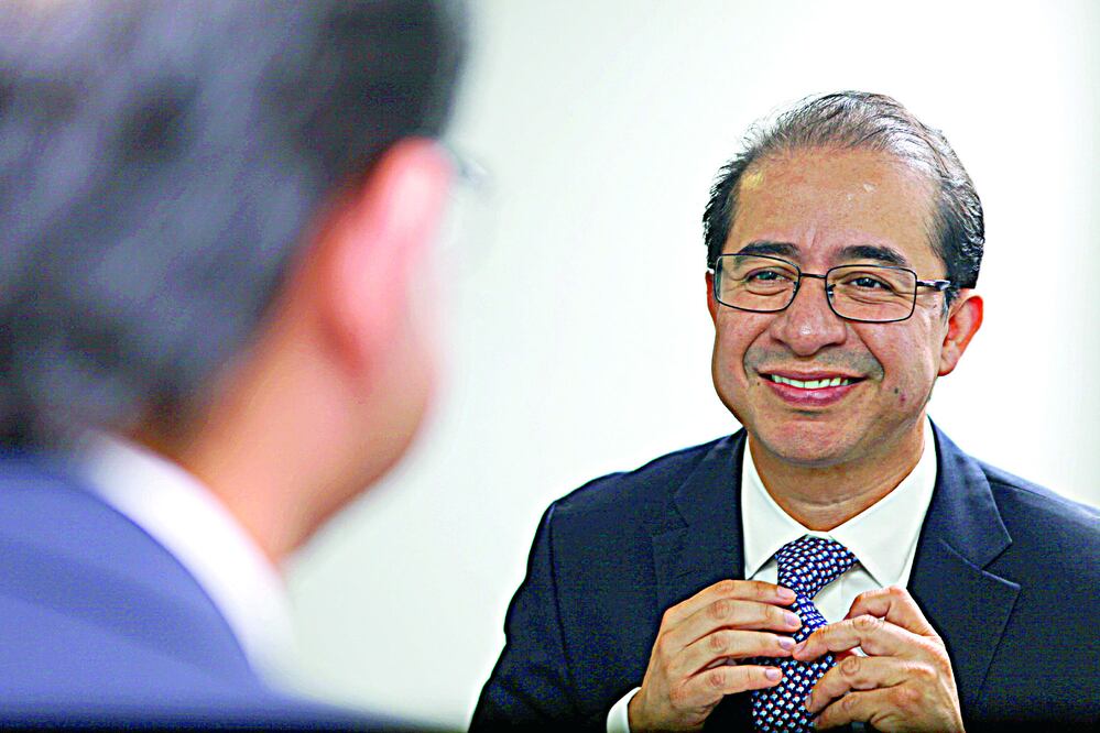 Hugo Eric Flores afirma que no hay líderes religiosos en el partido (IVAN STEPHENS / EL UNIVERSAL)