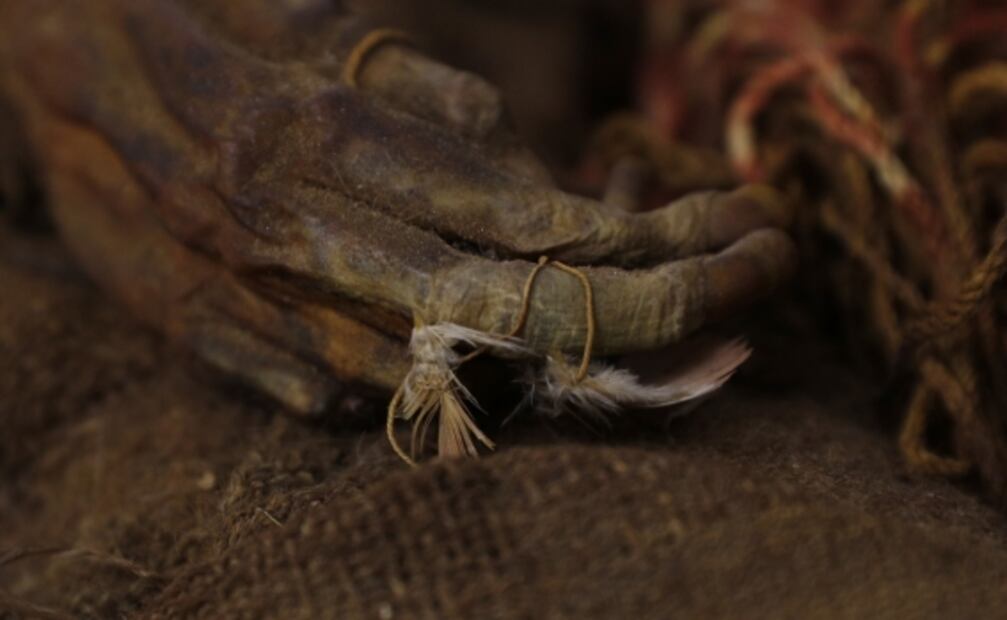 Tras 129 años, momia de una niña inca vuelve a su casa