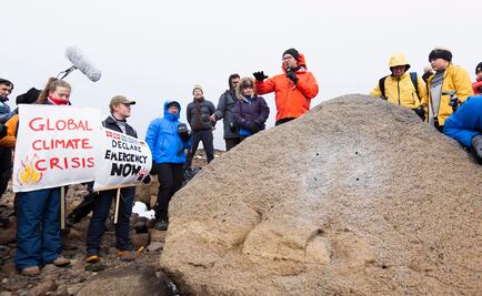 Realizan funeral a glaciar en Islandia; piden combatir cambio climático