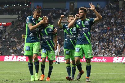 Puebla se burla de equipos de Monterrey