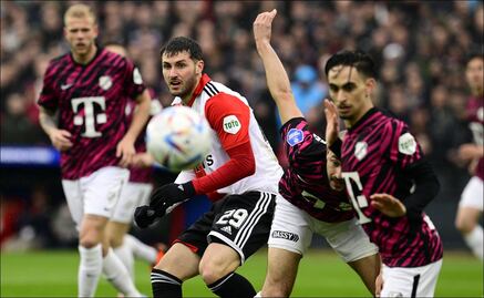 Santiago Giménez anota con el Feyenoord ante Utrecht e iguala marca del Chicharito Hernández y Luis García