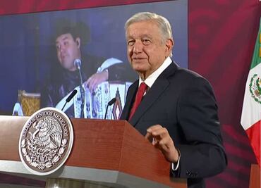 Pide AMLO a cantantes a que “cooperen” y den permiso para que canciones sean presentadas en la mañanera