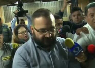 Mi familia vive "austeramente" en Londres, dice Javier Duarte