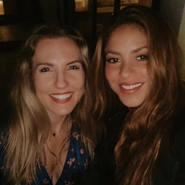 Descubre cuál es el ejercicio clave de Shakira para tener el vientre plano