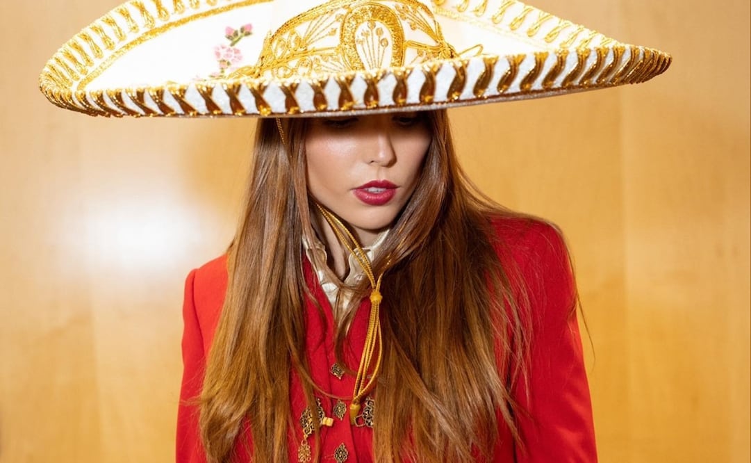 Majo Aguilar siempre luce única y a la moda. Foto: GlamourInstagram @majo-aguilar