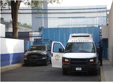 Alistan traslado de Murillo Karam del Reclusorio Sur a prisión domiciliaria; dan 24 horas para transferirlo