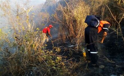 Combaten incendio en Parque Nacional El Veladero, en Acapulco