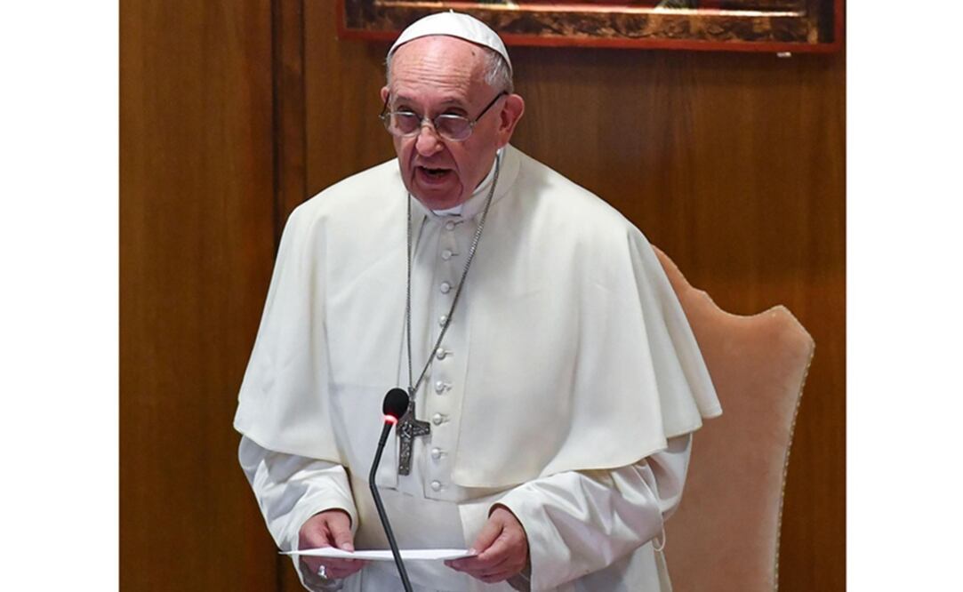 Carlo María Viganó, embajador del Vaticano publicó un panfleto de 11 páginas acusando a Francisco de encubrir a McCarrick; exigía la renuncia del Pontífice. Foto: EFE