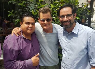 Charlie Sheen pasea por Polanco