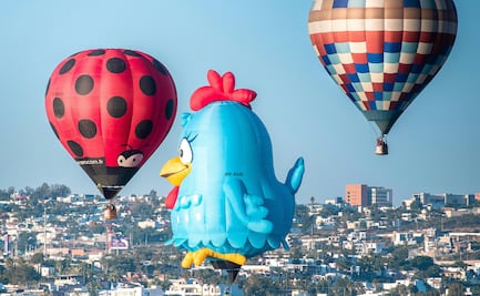 Desfile de globos gigantes en CDMX por el Día del Niño