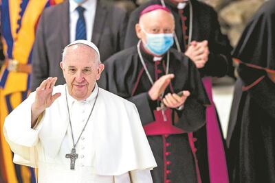 Sector conservador critica al Papa por aval a unión homosexual