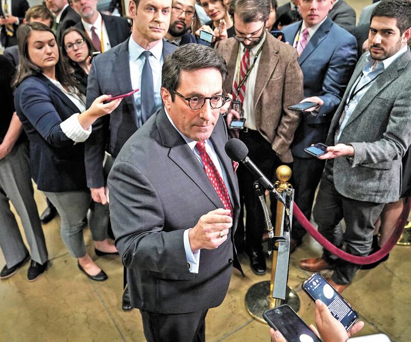 El abogado personal del presidente Donald Trump, Jay Sekulow, habló ayer durante el tercer día del juicio político contra el presidente. Foto: SARAH SILBIGER. REUTERS