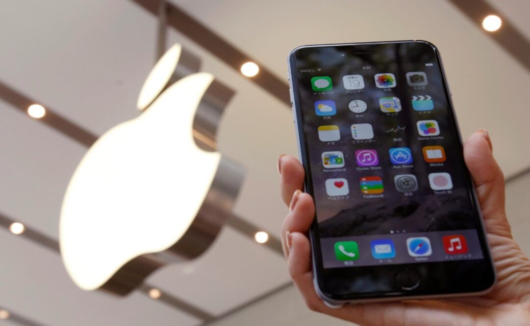 Acciones de Apple caen casi 4% tras reporte de ventas