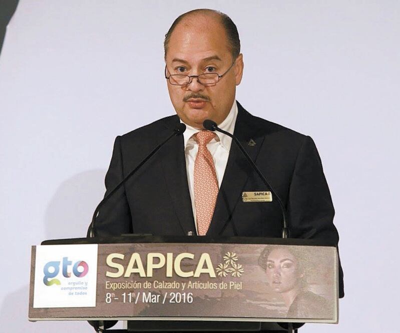 Acuerdo. El dirigente zapatero, Gerardo González, dijo que algunas empresas han negociado “cambiar horas por horas”. Foto: CÁMARA DE LA INDUSTRIA DEL CALZADO