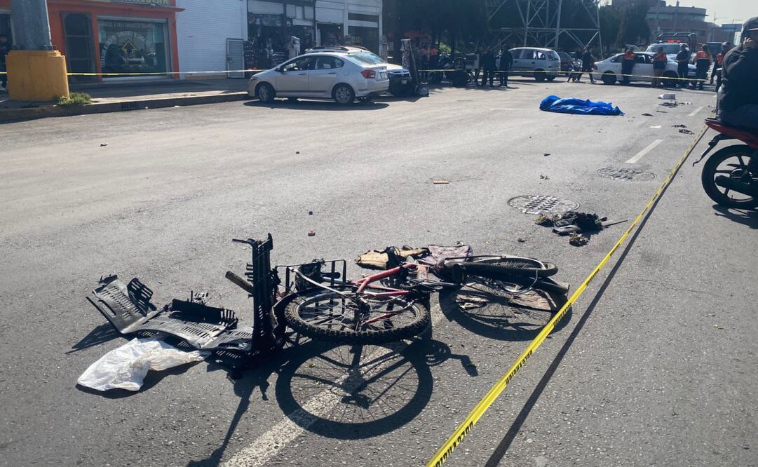 Ciclista muere atropellado en Iztapalapa. Foto: Juan Carlos Williams
