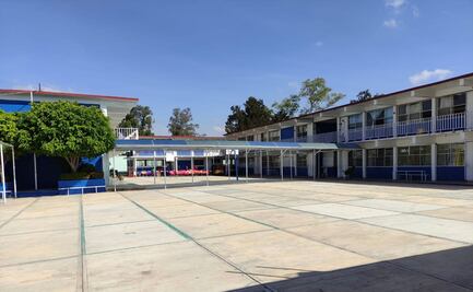 Por temor al Covid-19, escuela de Neza se queda esperando a los alumnos