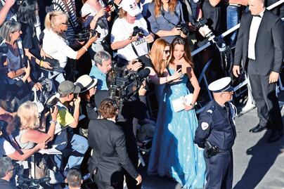 Cannes prohibirá a sus artistas tomar selfies en su festival