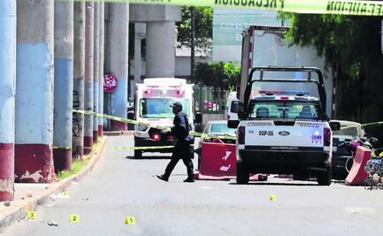 Asesinan a balazos a conductor en Coacalco