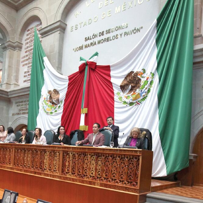 Más beneficiados. Hasta 2018 sólo las unidades con valor mayor a 350 mil pesos pagaban este impuesto. ARCHIVO EL UNIVERSAL