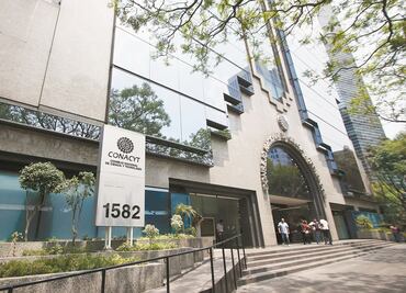 FGR cita a comparecer a 6 de los 31 científicos del Conacyt y exfuncionarios investigados