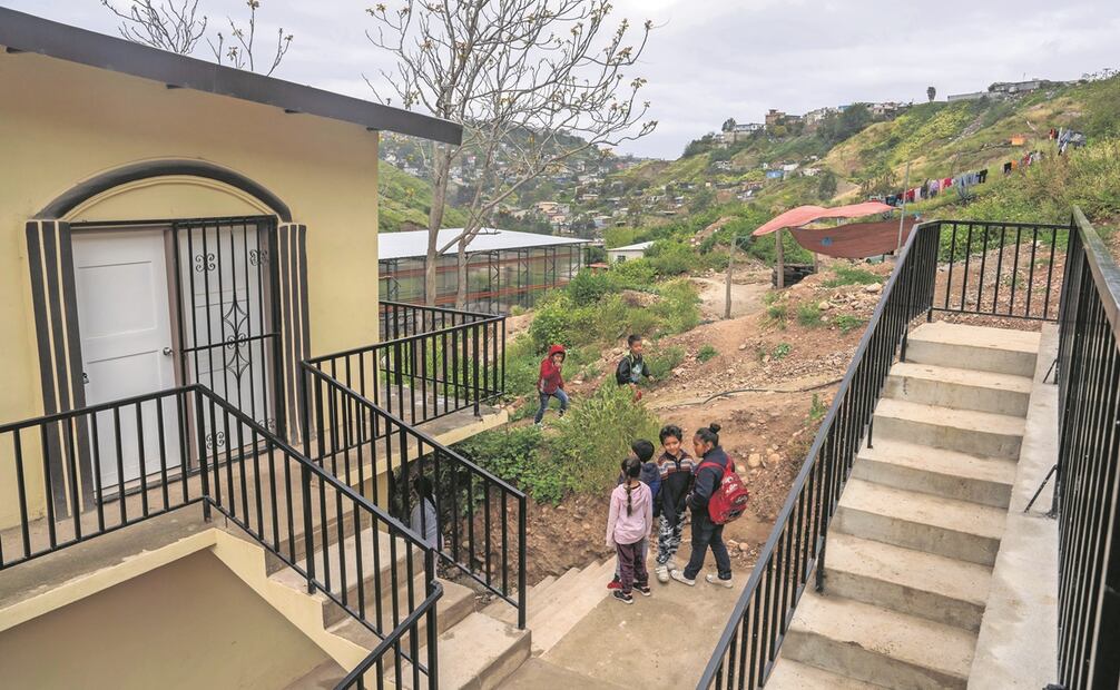 Niños migrantes disfrutan de las instalaciones de la escuela Ciudad de Dios, en la que aprenden y conviven con sus compañeros, Foto: Aimee Melo