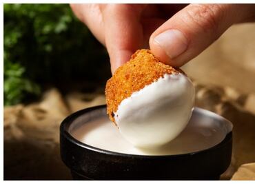 Estas mayonesas normales y light contienen el mismo nivel de grasa, según la Profeco