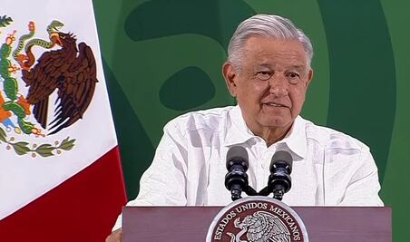 AMLO recomienda a sus adversarios revisar sus estrategias políticas