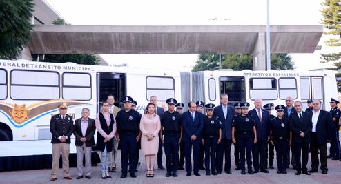 Presentan unidad móvil de policía en León, Guanajuato
