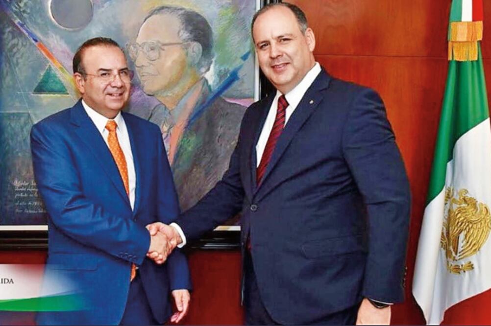 Delincuencia desatada. Los empresarios analizaron con el titular de Gobernación las estrategias que la Comisión Nacional de Seguridad (CNS) lleva a cabo para abatir los índices delictivos. (FOTO TOMADA DE TWITTER)