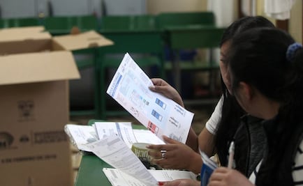 Ecuador vota a favor de eliminar reelección presidencial: conteo