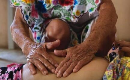 Conacyt causa polémica, reconoce labor de parteras en el Día Internacional de la Mujer y la Niña en la Ciencia
