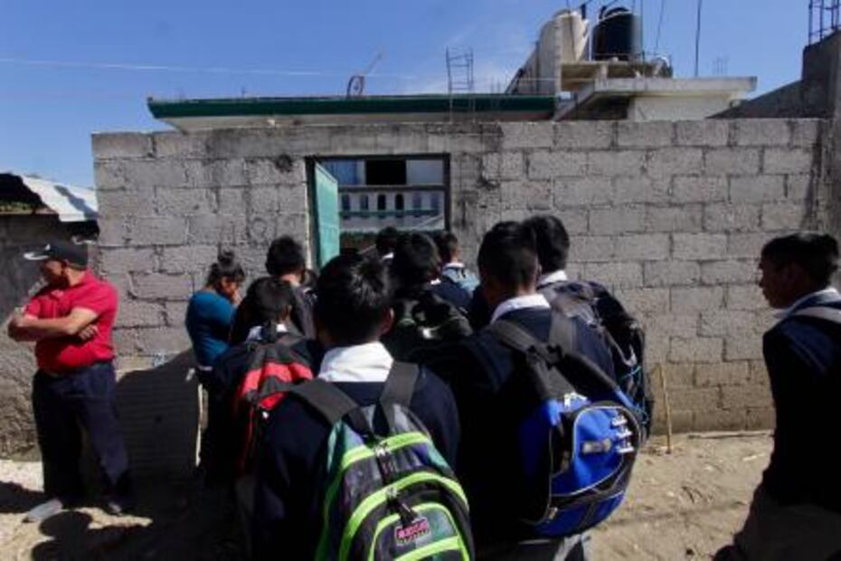 Despiden a peregrinos muertos por accidente vial en Puebla