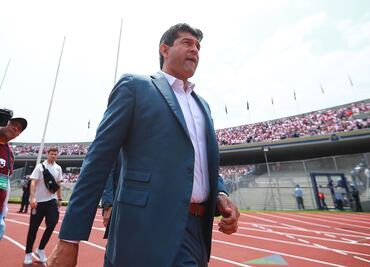 "Fuera Cardozo" pide afición de Chivas en CU