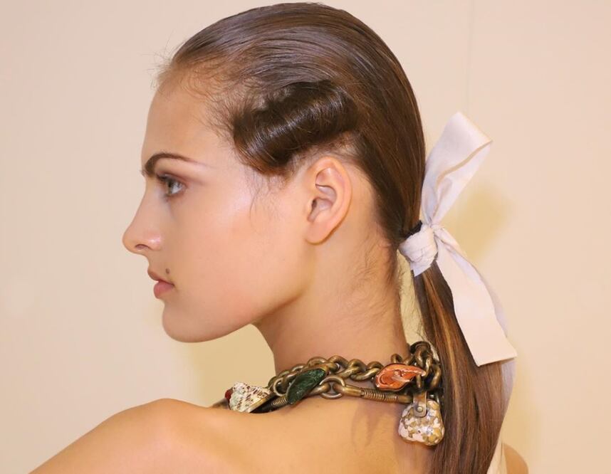 Descubre las nuevas prpuestas en hair look que nos dejó la semana de la moda en París Foto: Instagram
