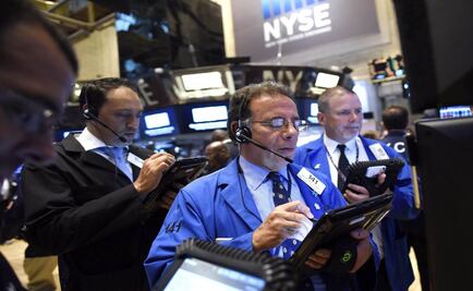 Wall Street anota pérdidas tras "apagón" 