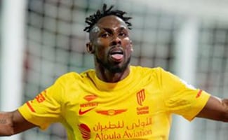 Julián Quiñones aumenta su cuota goleadora con el Al Qadisiyah 