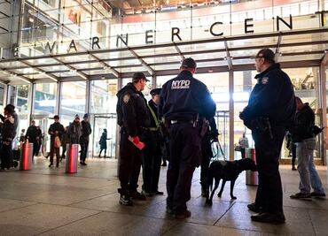 Evacuan por dos paquetes sospechosos edificio de Time Warner en NY