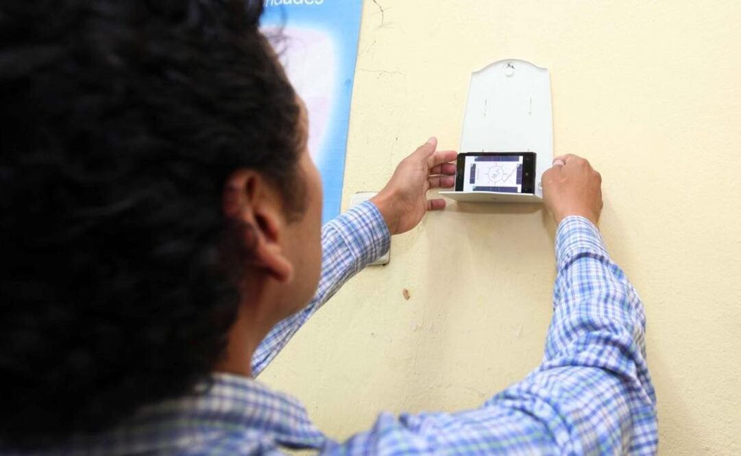 Las alarmas serán colocadas por especialistas de la empresa Alta Prevención WT México. Foto: Especial