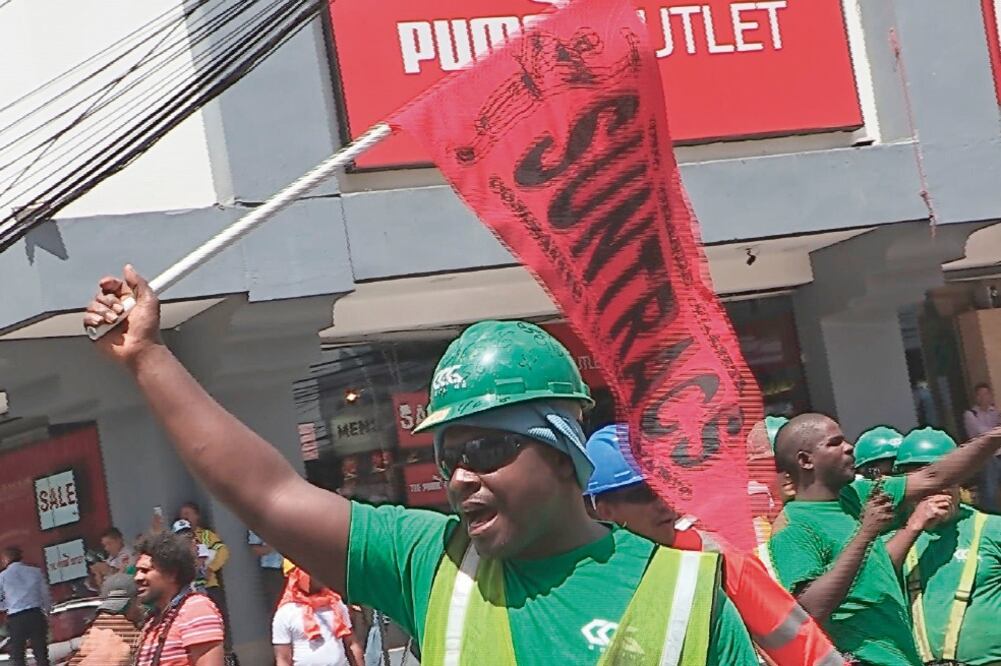 Protestas en Panamá. Miembros del Suntracs, uno de los sindicatos más fuertes de Panamá, se manifestaron ayer por el escándalo de Odebrecht (ARTURO WONG. EFE)