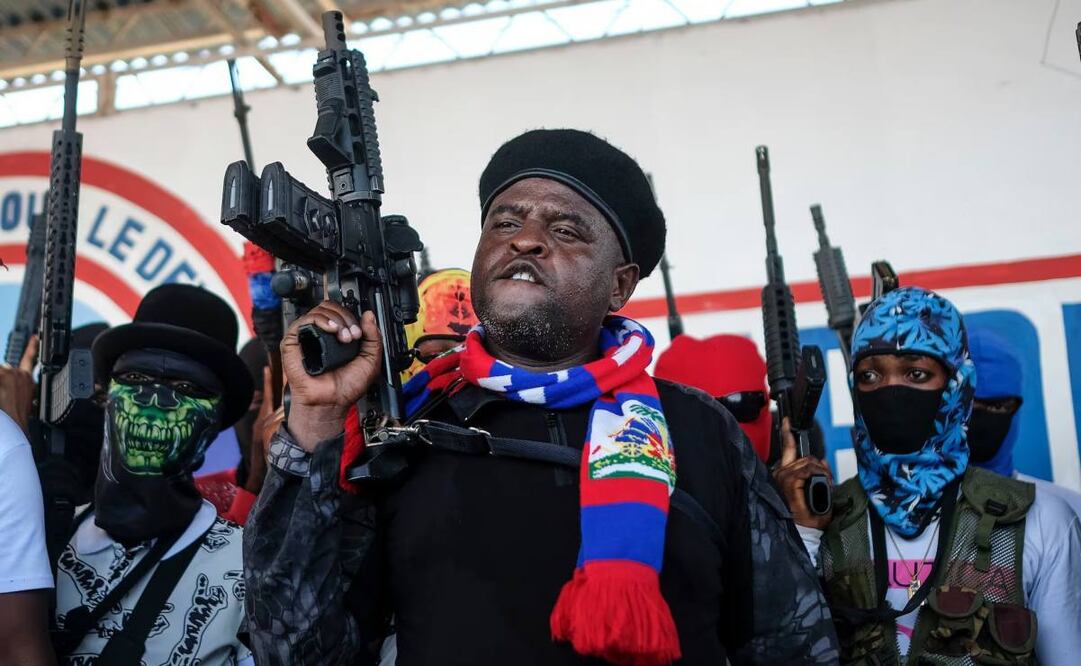 Jimmy Chérizier ha revelado que su mote Barbecue se debe a una razón sencilla: a que su madre vendía pollo a las brasas en la calle. Foto: Especial