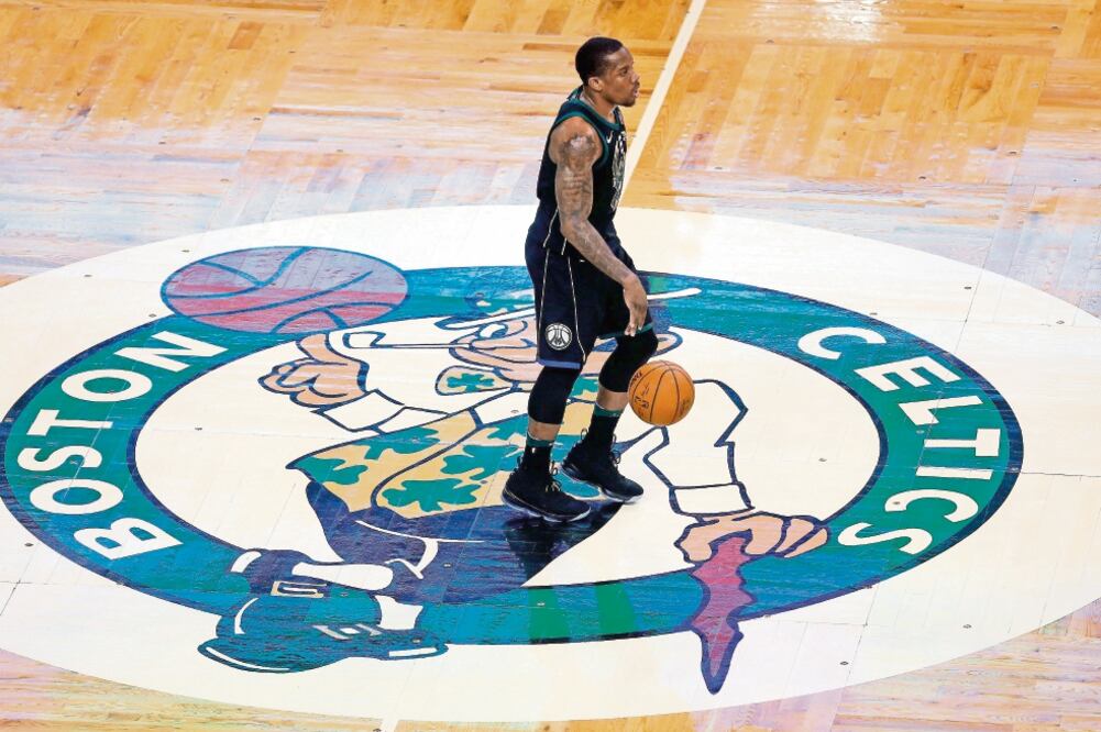 Boston ahora se topa con los Cavaliers de LeBron James. (MICHAEL DWYER. AP)