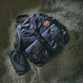 Prada apuesta por usar materiales reciclados