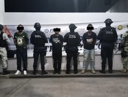 Capturan a tres presuntos integrantes del Cártel de Santa Rosa de Lima, en Guanajuato; poseían armas de alto poder y drogas