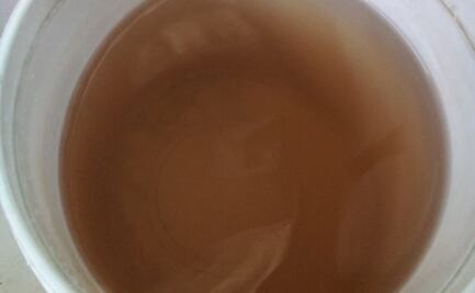 Vecinos de Ciudad Satélite reportan agua turbia y cobros triples 